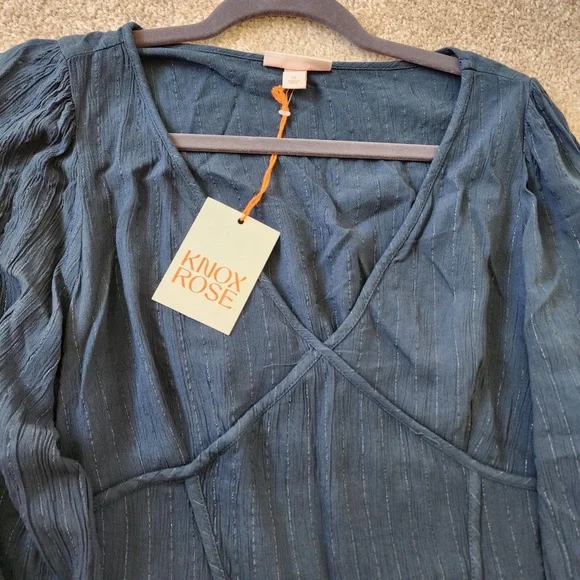 NWT Women Blouse Knox Rose Blouse - Size M - Picture 4 of 7
